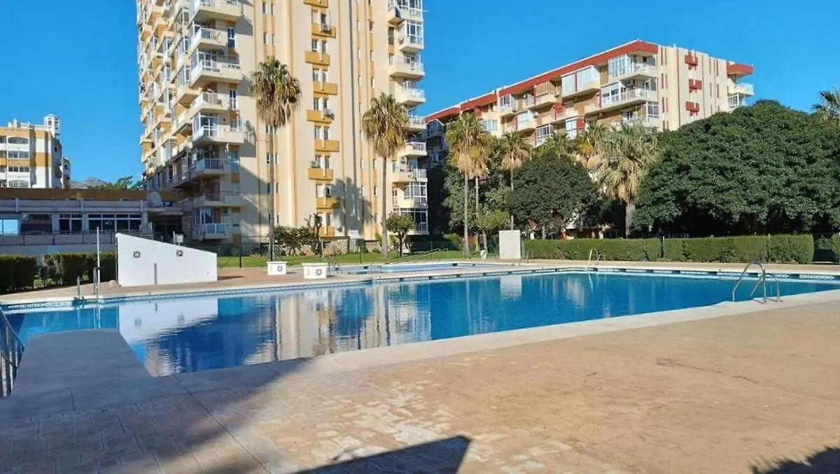 Estudio Hercules Con Piscina A 800M De La Playa 贝纳尔马德纳