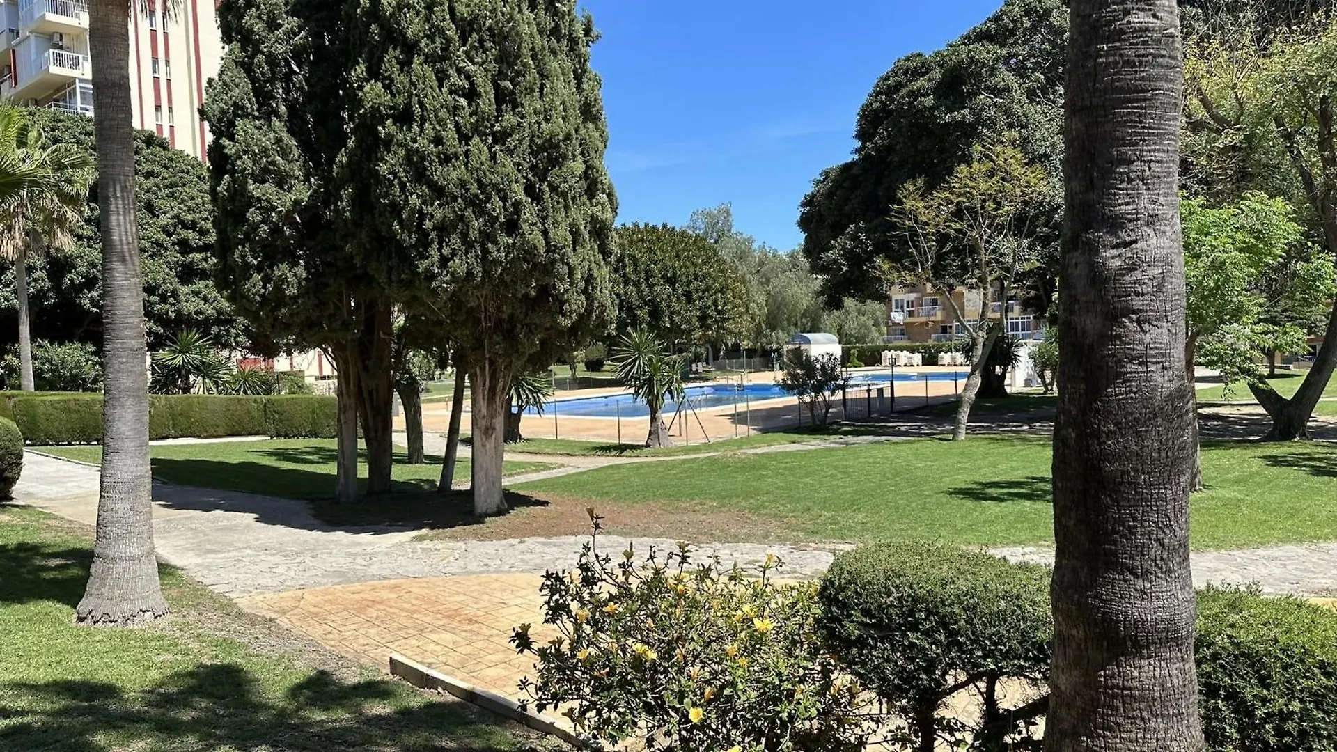 Apartment Estudio Hercules Con Piscina A 800M De La Playa Benalmadena Spain